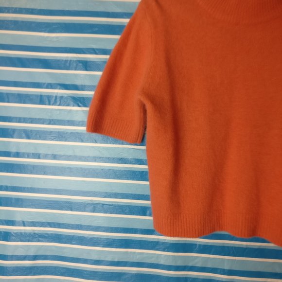 Coral sweater 50% Lambswool 40% Angora blend stretchy Boxy fit cropped Sweater - Picture 2 of 6